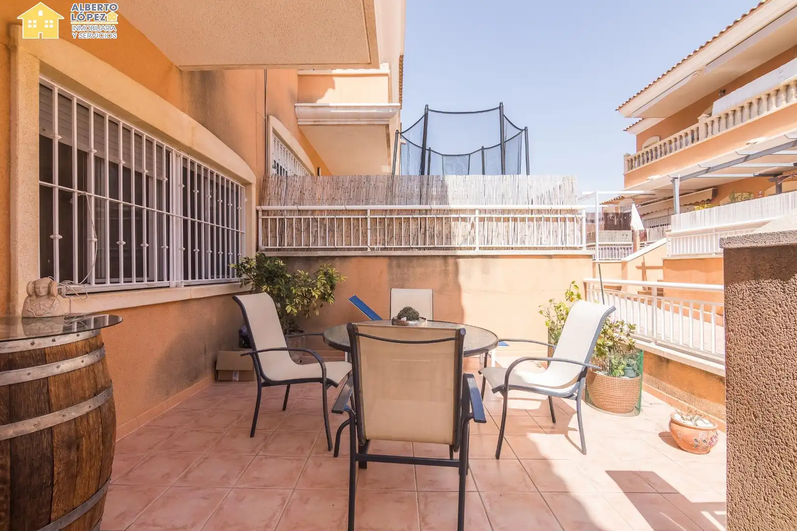 Terraza de Casa adosada en venta en Elche / Elx con Aire acondicionado, Calefacción y Balcón