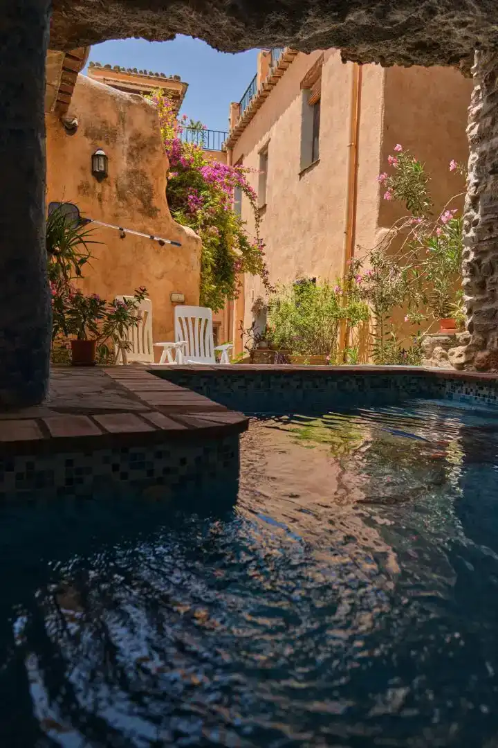 Piscina de Casa adosada en venda en Los Guájares amb Piscina i Balcó