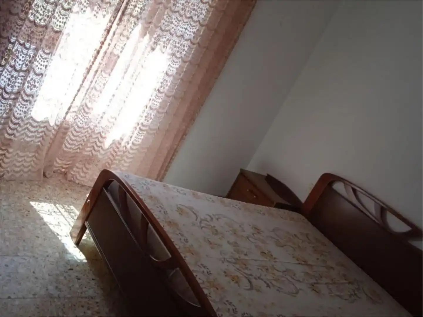 Habitación de Piso en venta en Mazaleón con Amueblado y Balcón