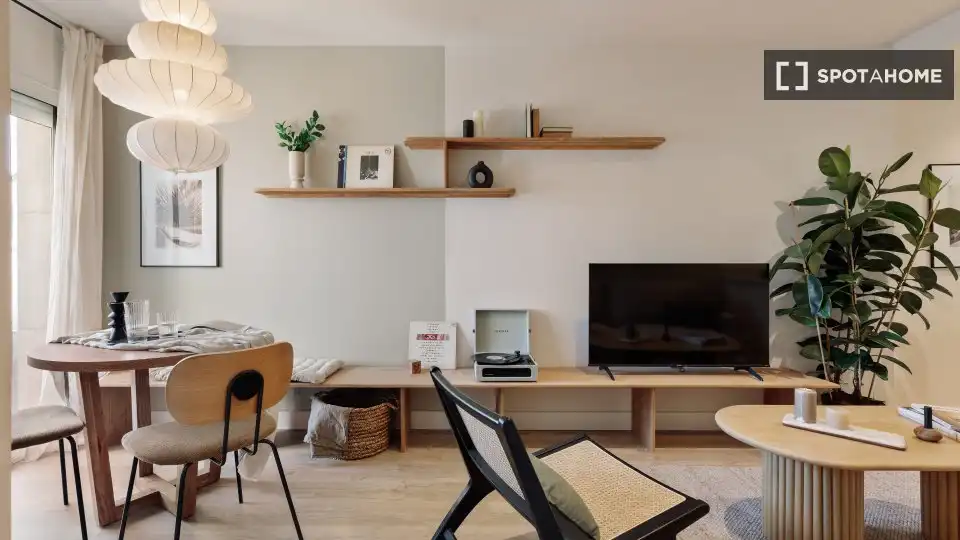 Sala de estar de Apartamento para compartir en Barcelona con Aire acondicionado, Terraza y Amueblado