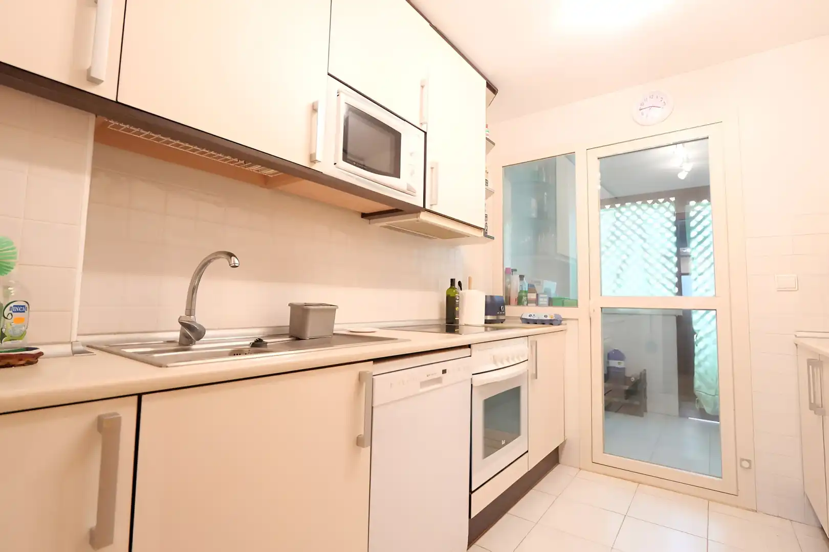 Apartment with terrace for sale in Elviria - Cabopino, imagen 7