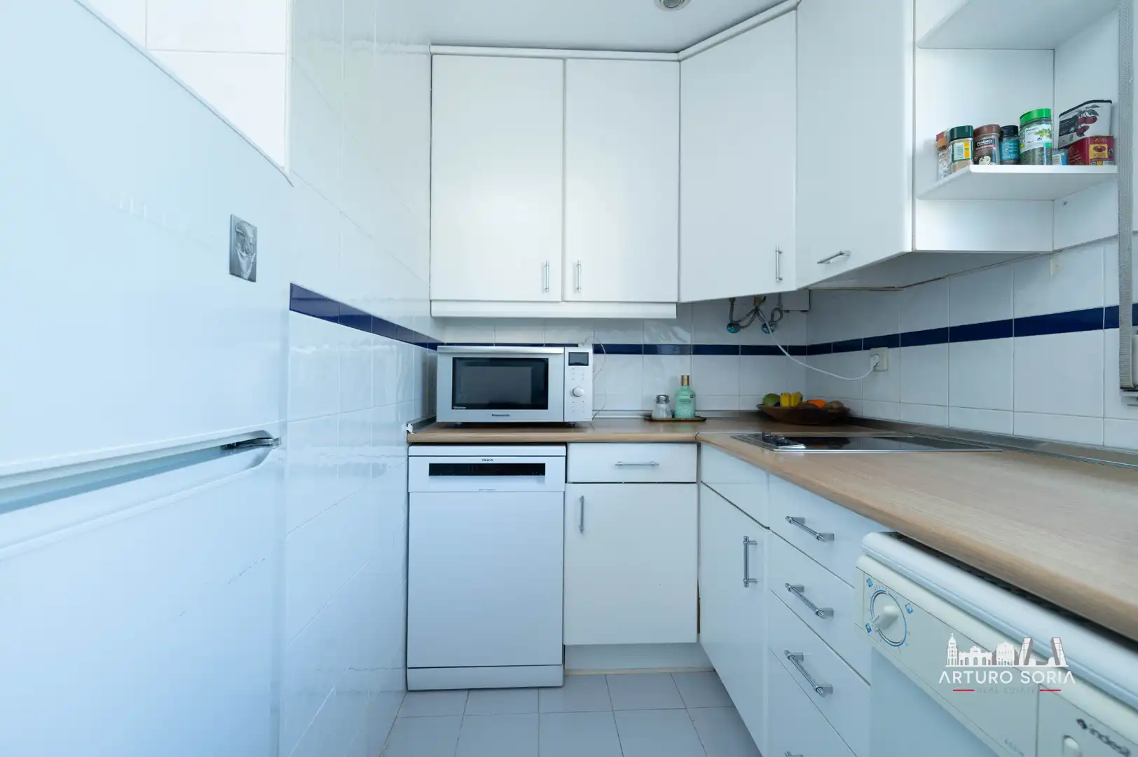 Cocina de Ático en venta en Madrid con Aire acondicionado, Terraza y Trastero