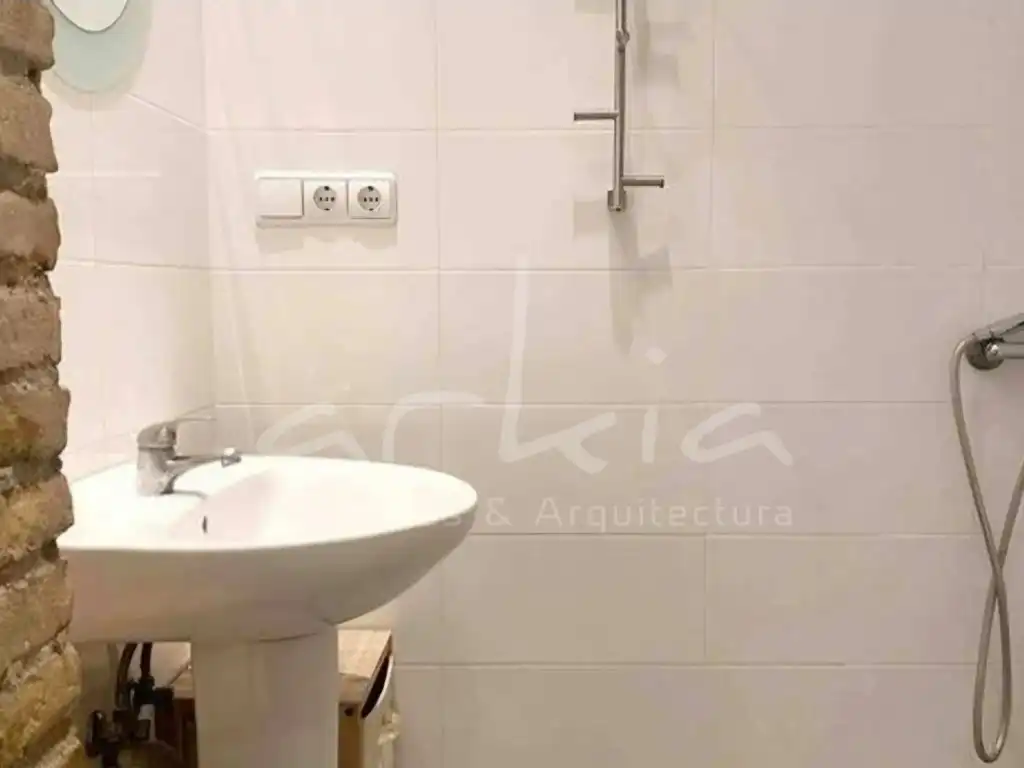 Bany de Pis en venda en Valencia