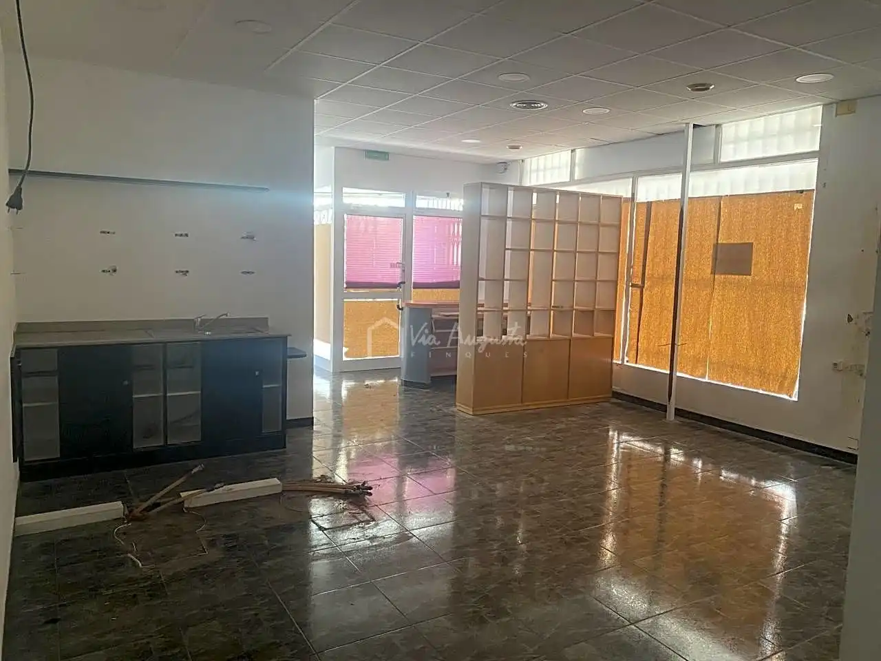 Local comercial en venta en Sta Maria Rosa Molas, imagen 5