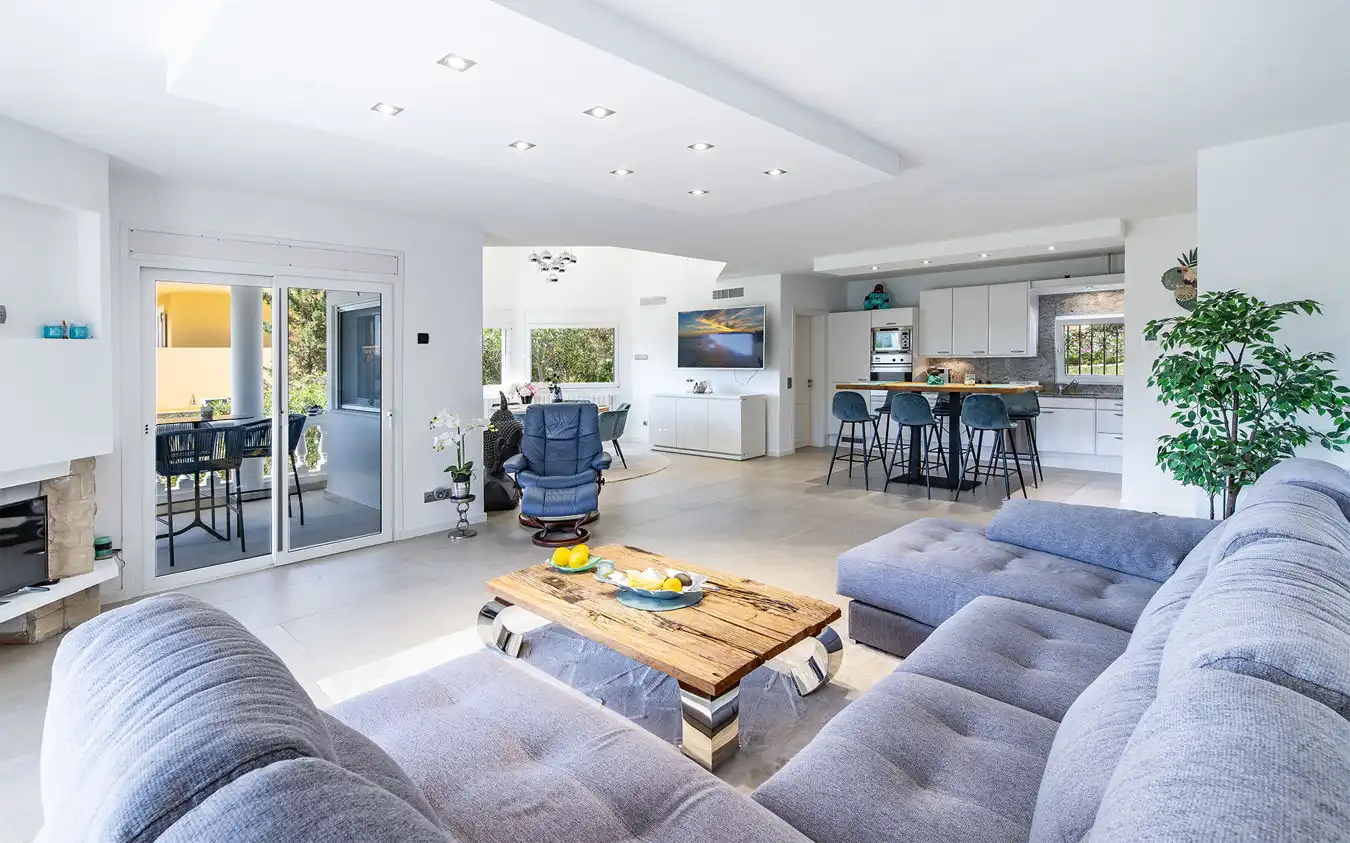 Country homes for sale in Costa de la Calma