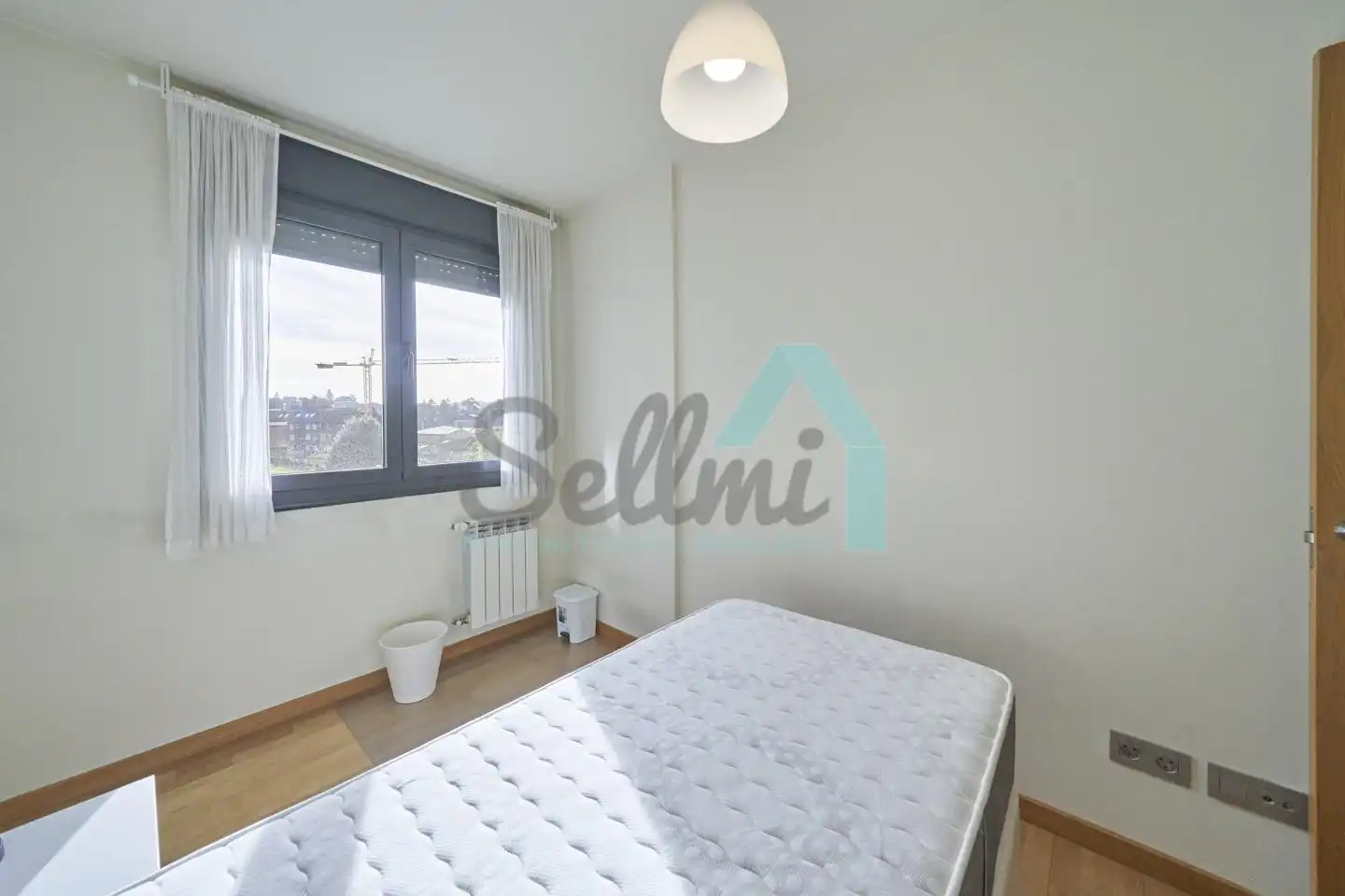 Bedroom of Flat for rent in Oviedo   with Heating and Furnished