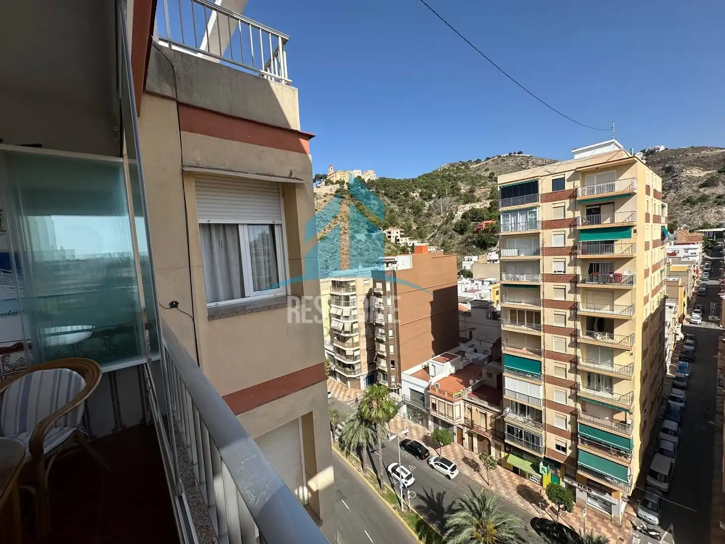 Außenansicht von Wohnung zum Verkauf in Cullera mit Klimaanlage, Privatgarten und Terrasse