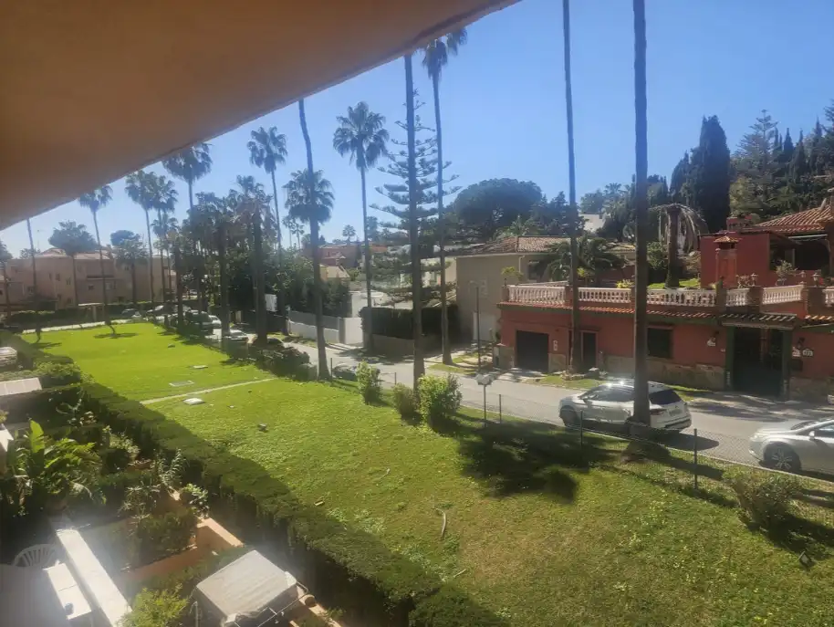 Außenansicht von Maisonette zum Verkauf in Marbella mit Klimaanlage, Möbliert und Internet
