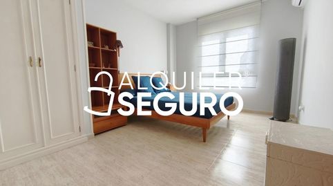 Foto 2 de Pis de lloguer a Agustín Gosálvez Orts, Altozano - Conde Lumiares, Alicante / Alacant