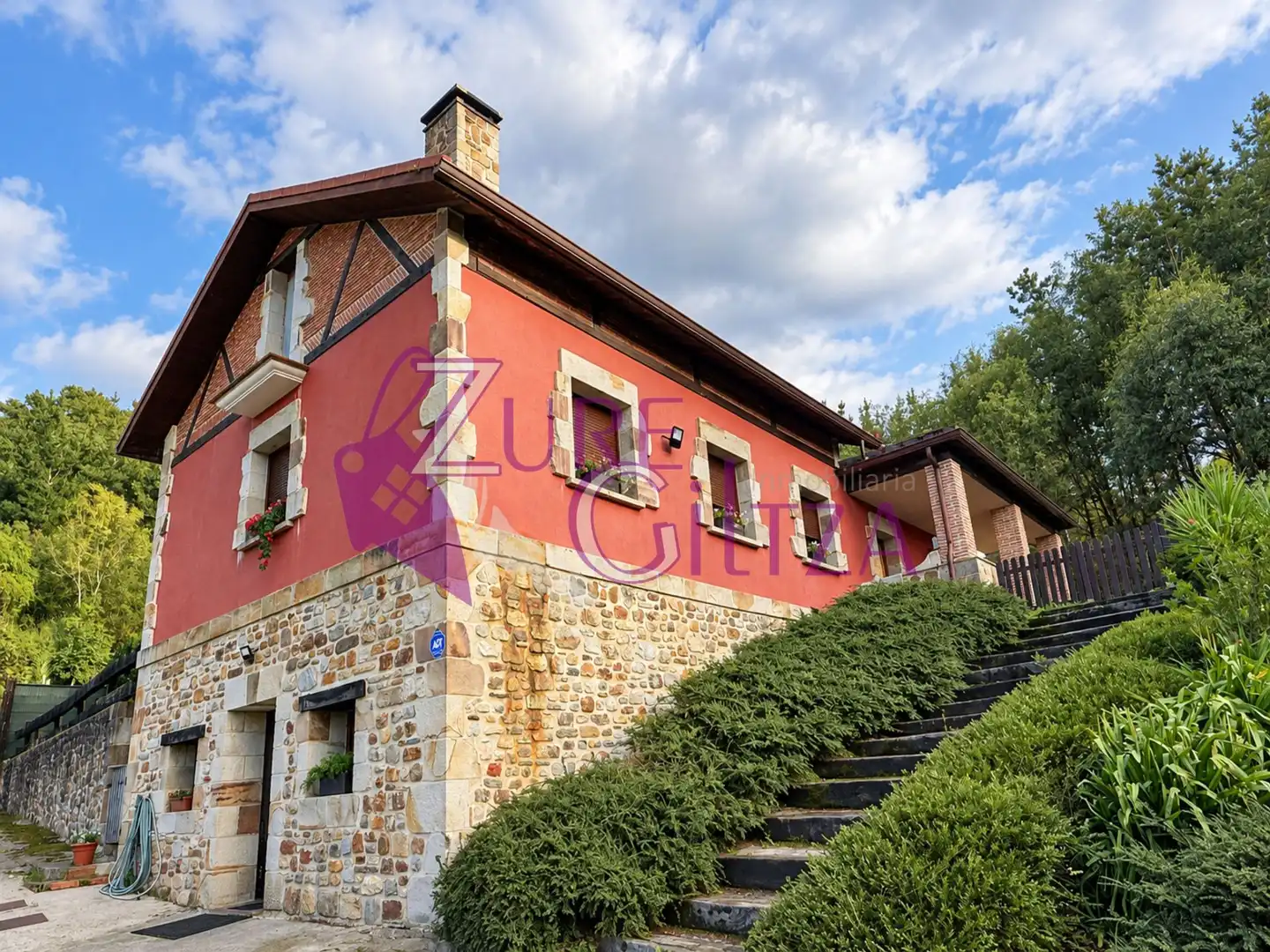 Vista exterior de Casa o xalet en venda en Lemoa, Bizkaia