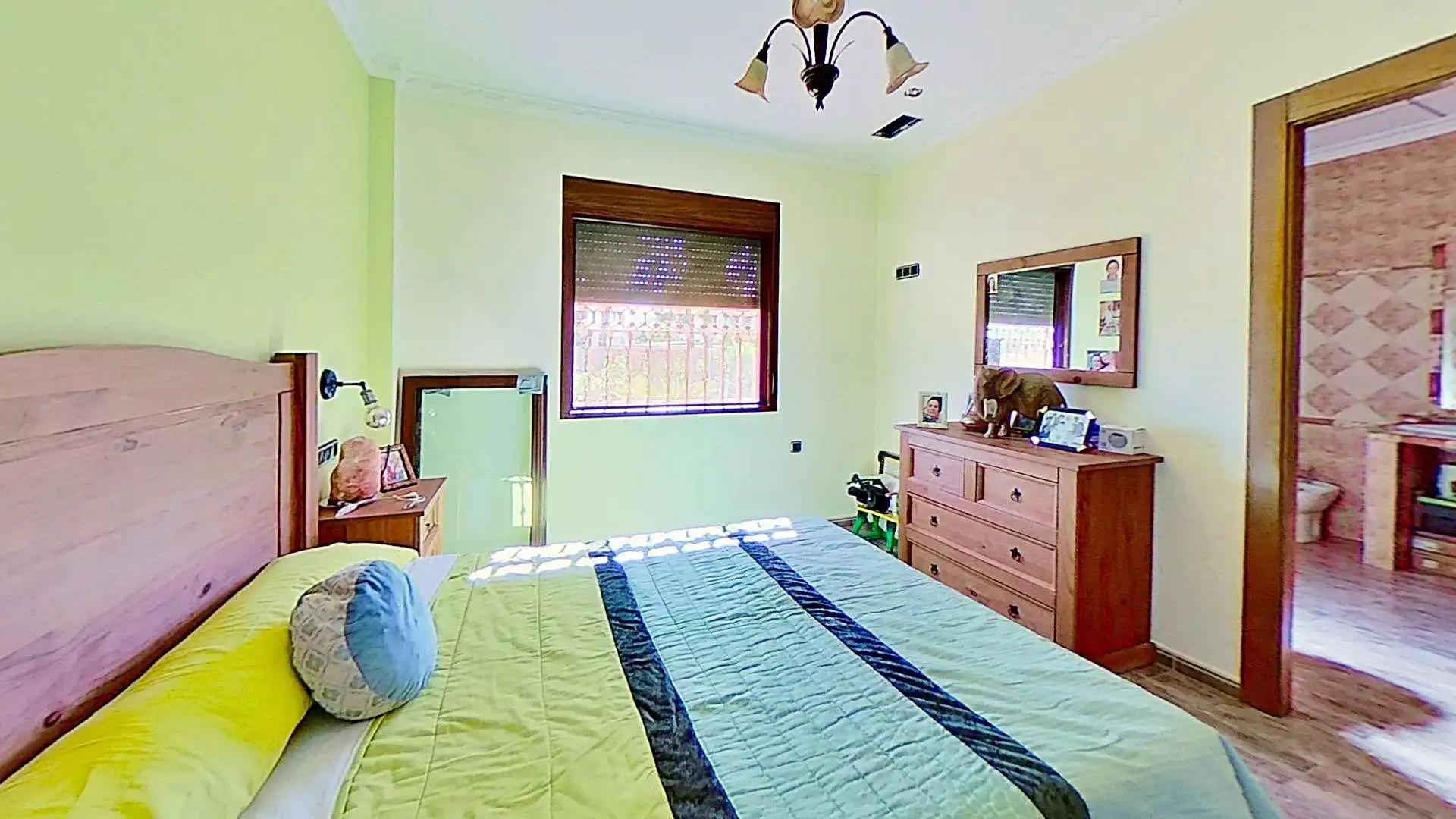 Habitación de Casa o chalet en venta en Cox con Terraza y Piscina