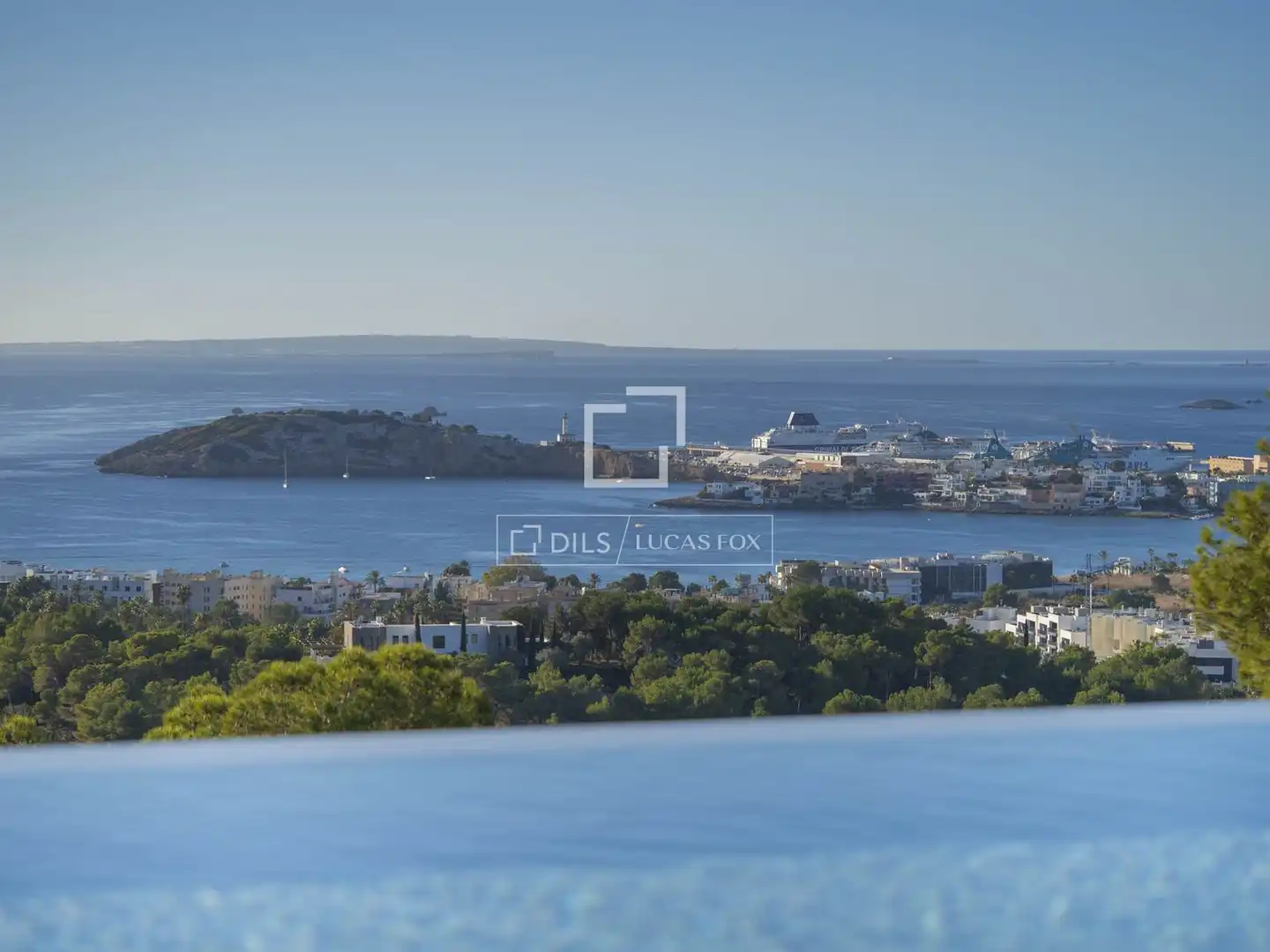 Casa o chalet en venta en Santa Eulària des Riu con Aire acondicionado, Jardín privado y Terraza