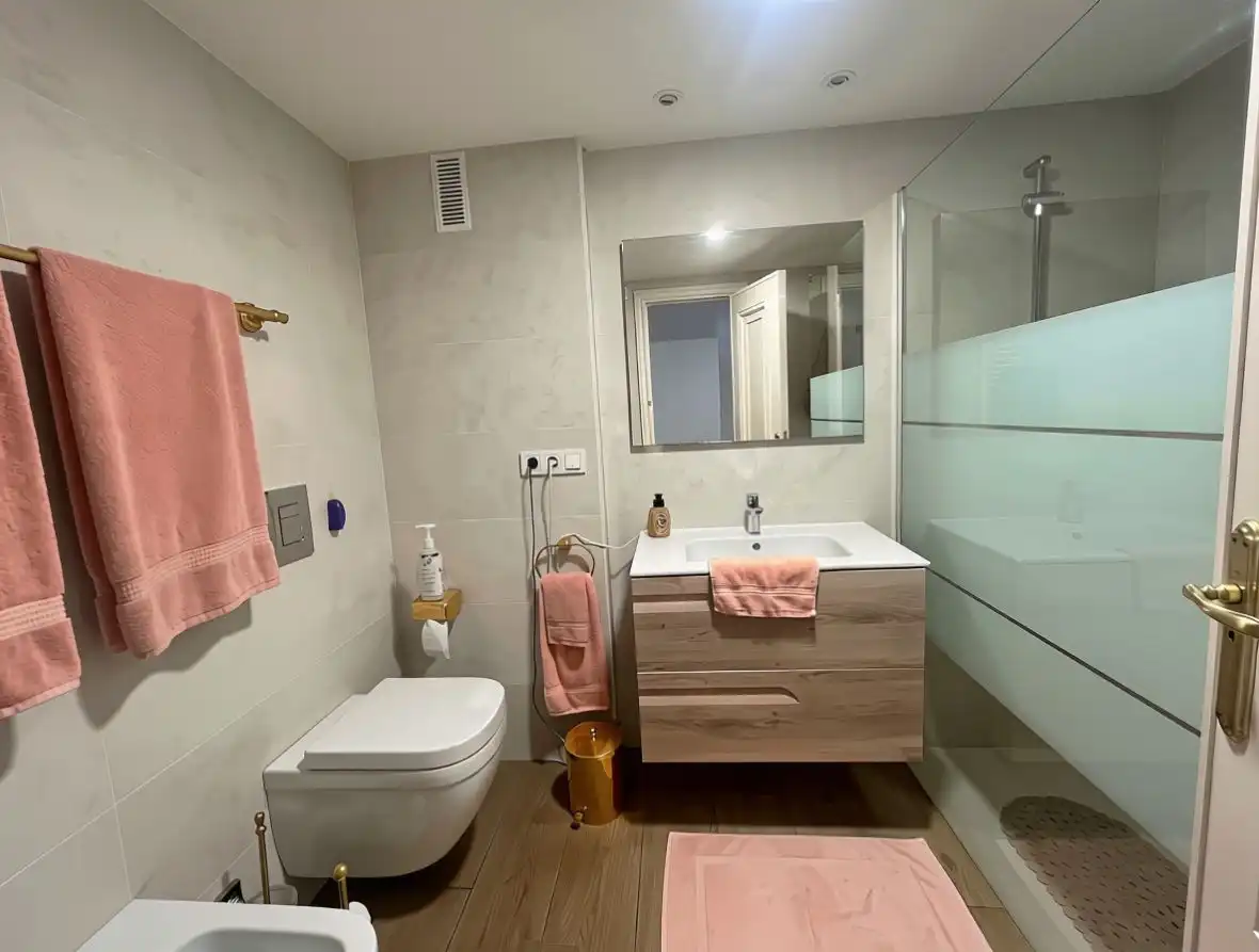 Apartments for rent in Calle Valencia , 2, Playa Levante