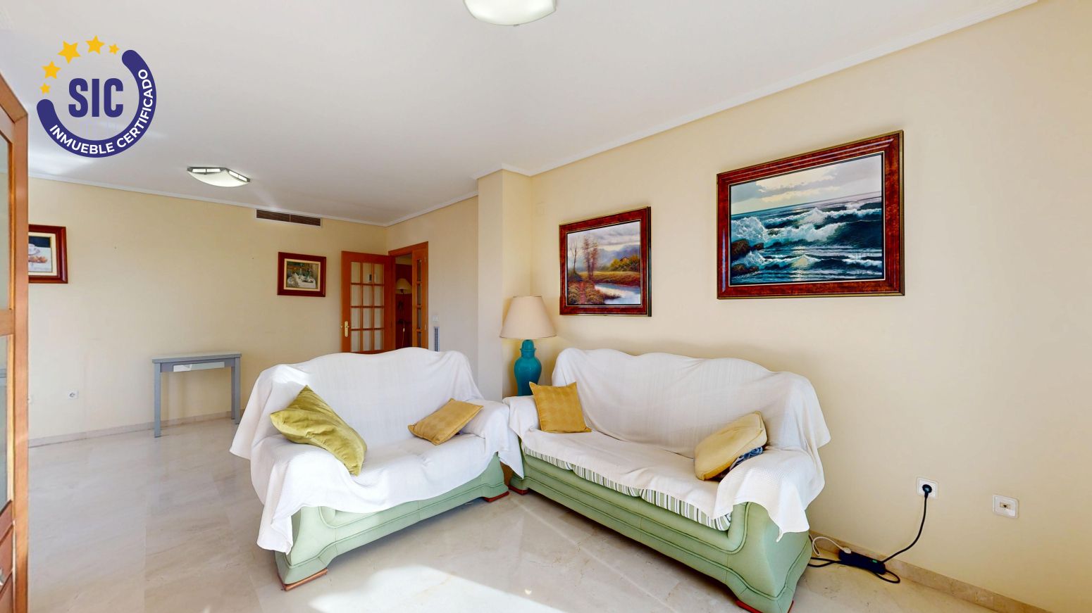 Living room of Flat for sale in  Valencia Capital  with Air Conditioner, Heating and Private garden