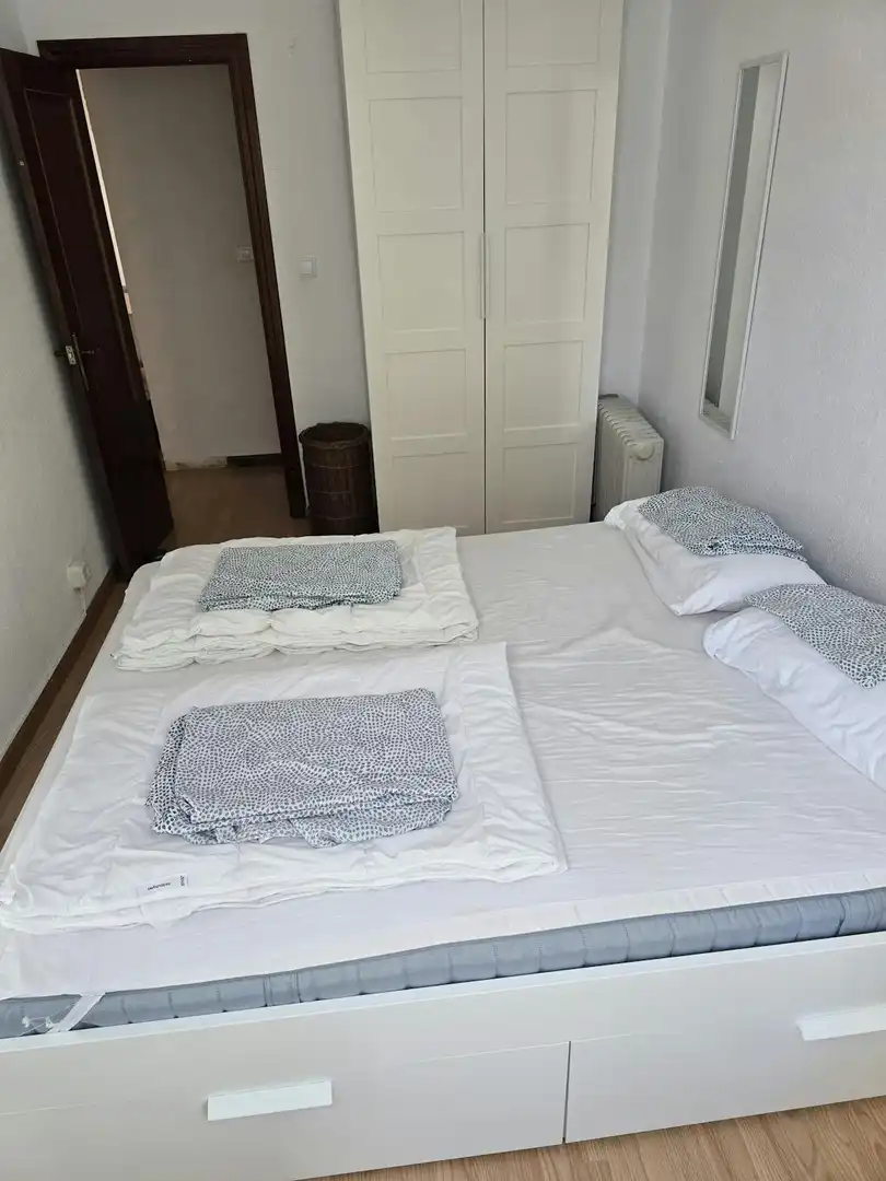Wohnung zur Miete in N/A, Mont-Olivet