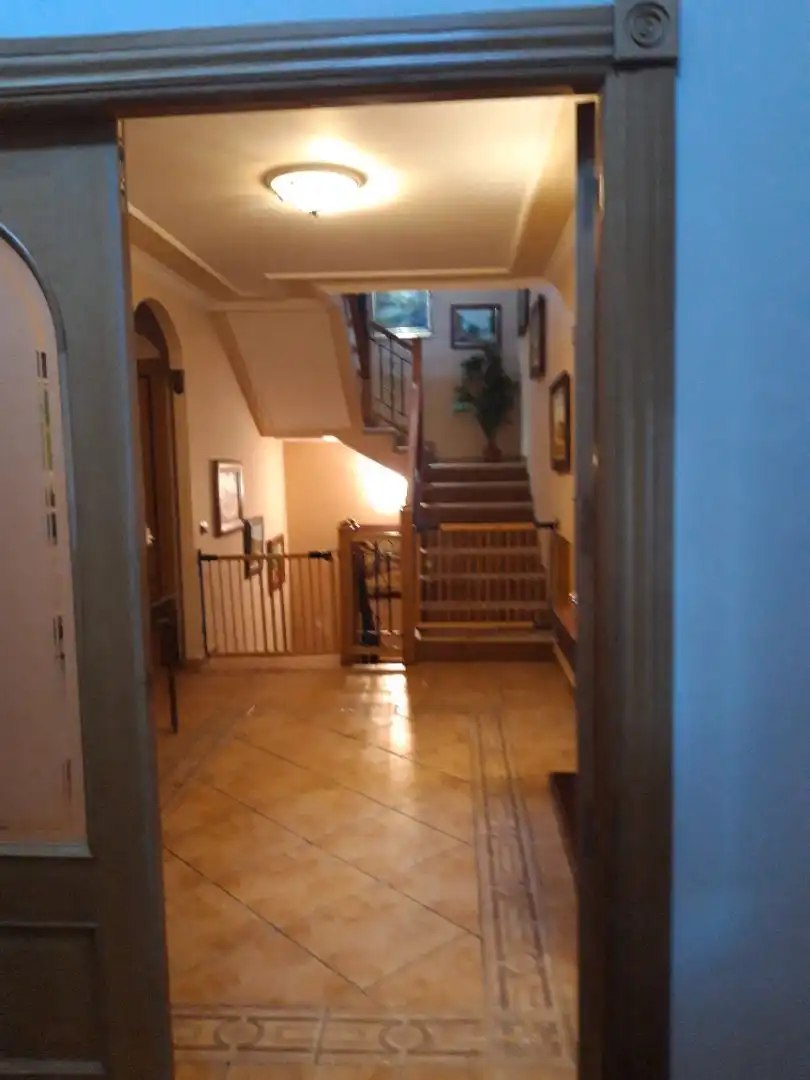 Casa o xalet en venda en Linares amb Aire condicionat, Calefacció i Jardí privat