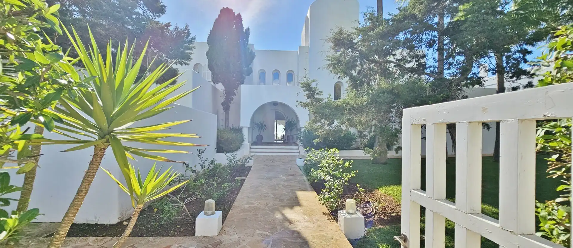 Vista exterior de Casa o xalet en venda en Santanyí amb Jardí privat, Terrassa i Piscina