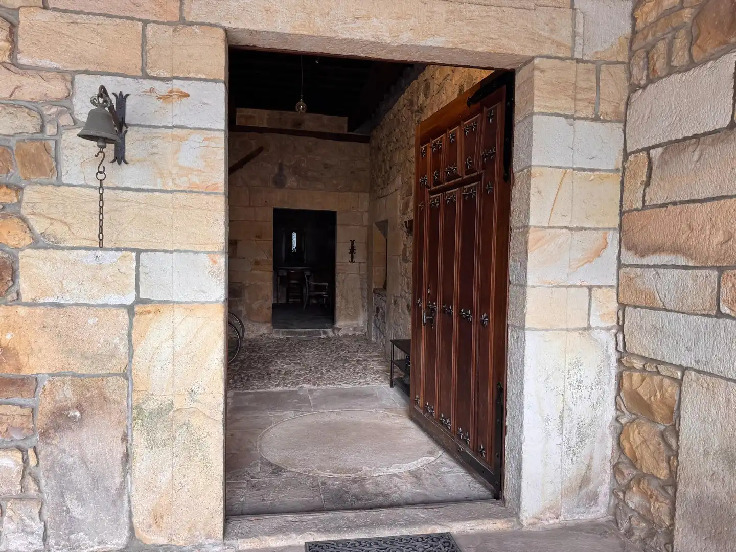Casa o chalet en venta en Los Corrales de Buelna  con Calefacción, Jardín privado y Terraza