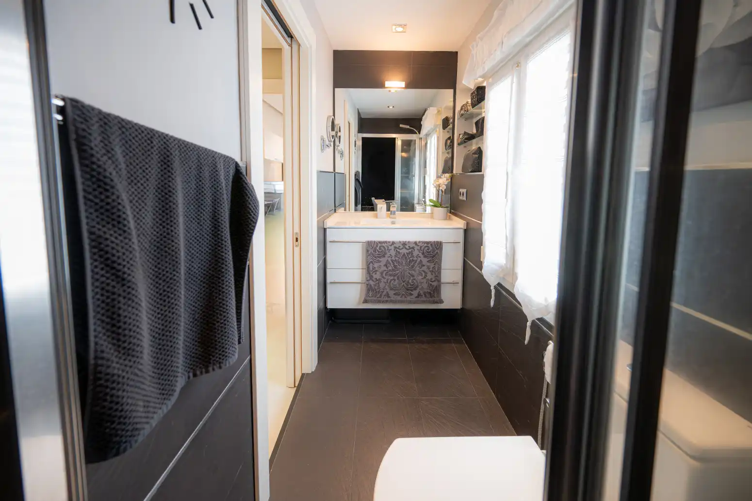 Baño de Piso en venta en Gijón  con Calefacción y Amueblado