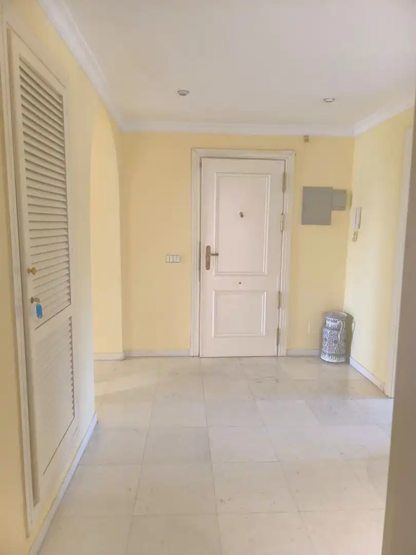 Flat for rent in Marbella  with Private garden, Terrace and Storage room