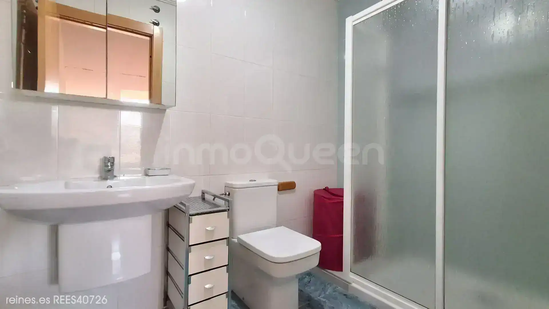 Bany de Apartament de lloguer en Siero amb Calefacció