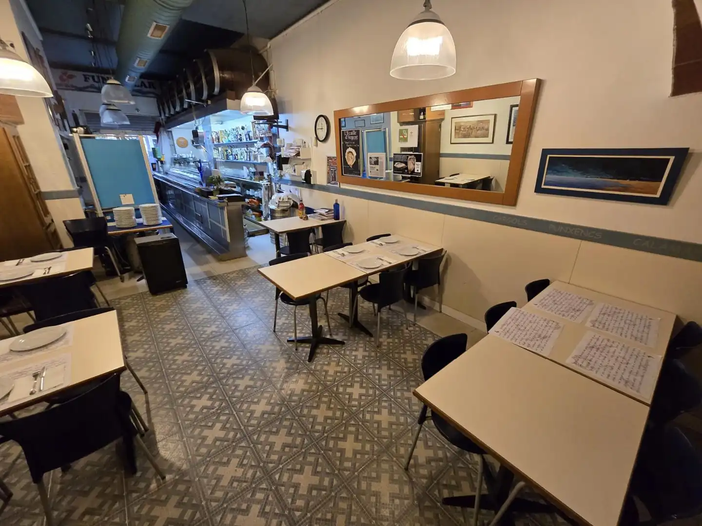Business premises for transfer in Sants - Montjuïc, imagen 9