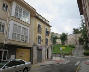 Vista exterior de Àtic en venda en Burgos Capital