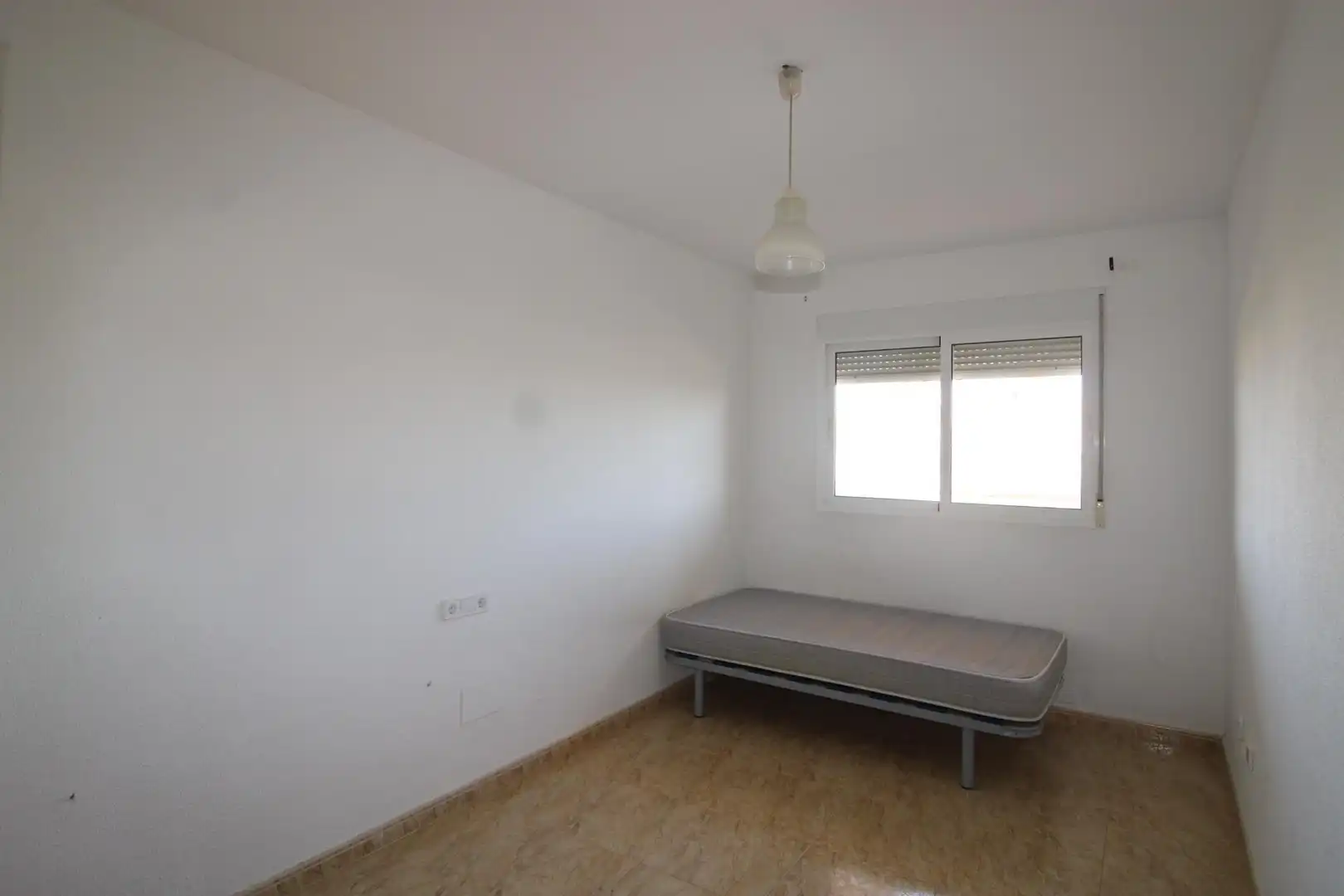 Habitación de Piso en venta en La Unión con Terraza, Trastero y Balcón
