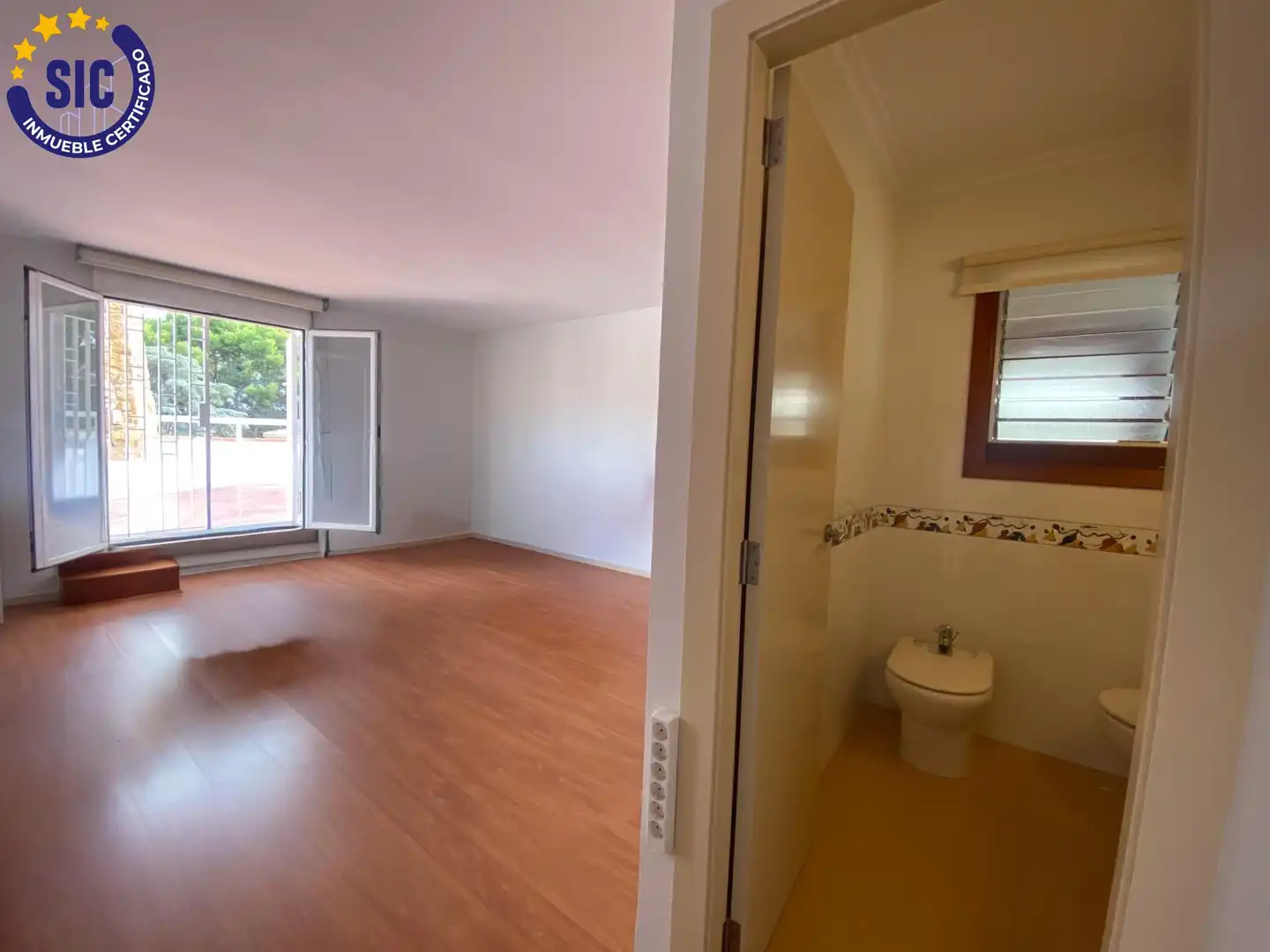 Habitación de Casa o chalet en venta en Torrent con Aire acondicionado, Calefacción y Jardín privado