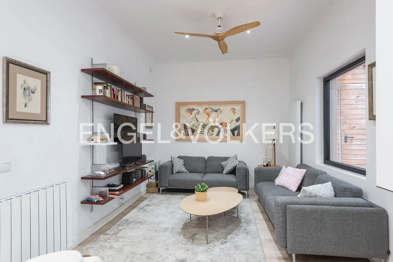 Living room of Flat for sale in Barcelona  with Air Conditioner, Heating and Parquet flooring