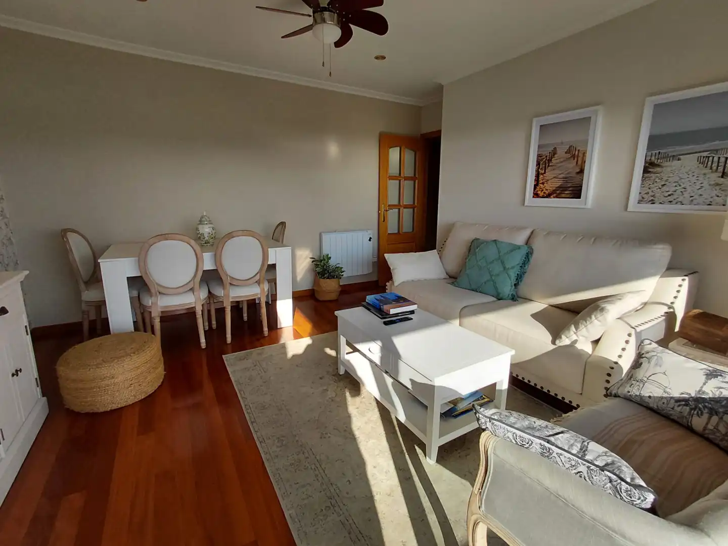 Sala de estar de Ático en venta en Vilagarcía de Arousa con Calefacción, Parquet y Terraza