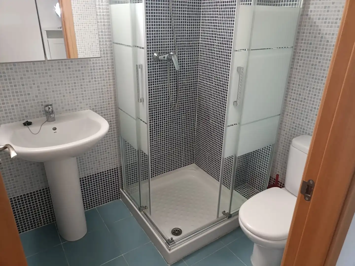 Baño de Piso de alquiler en Murcia con Aire acondicionado, Calefacción y Amueblado