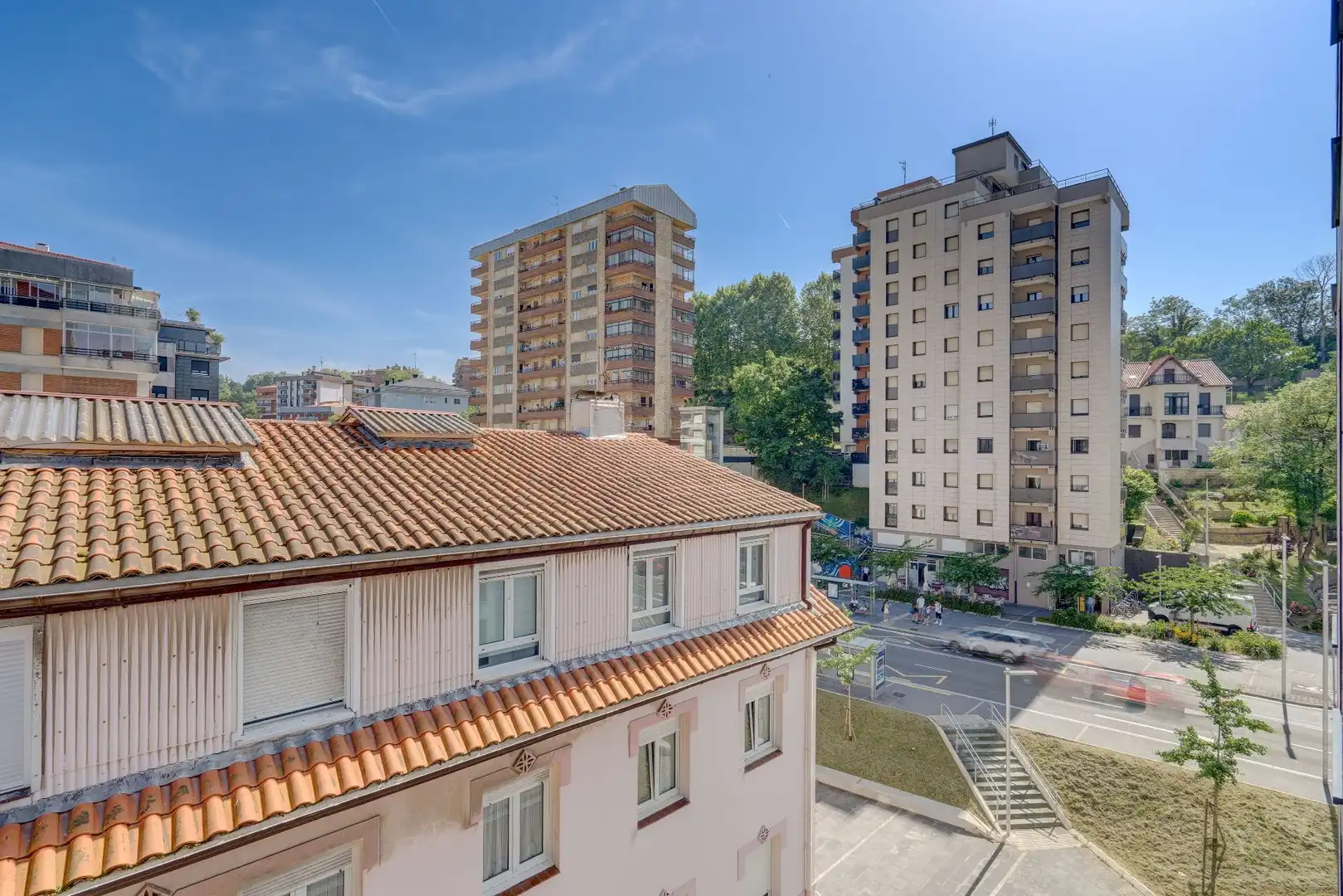 Vista exterior de Pis en venda en Donostia - San Sebastián 