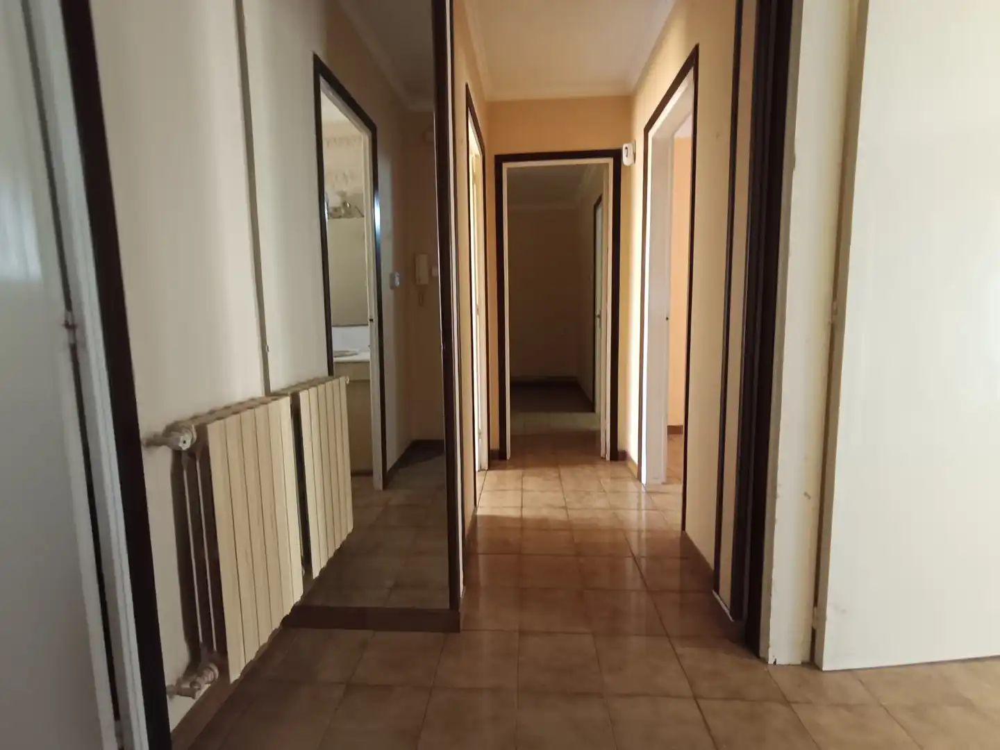 Flat for sale in C/ Bellcaire D´Urgell, imagen 7