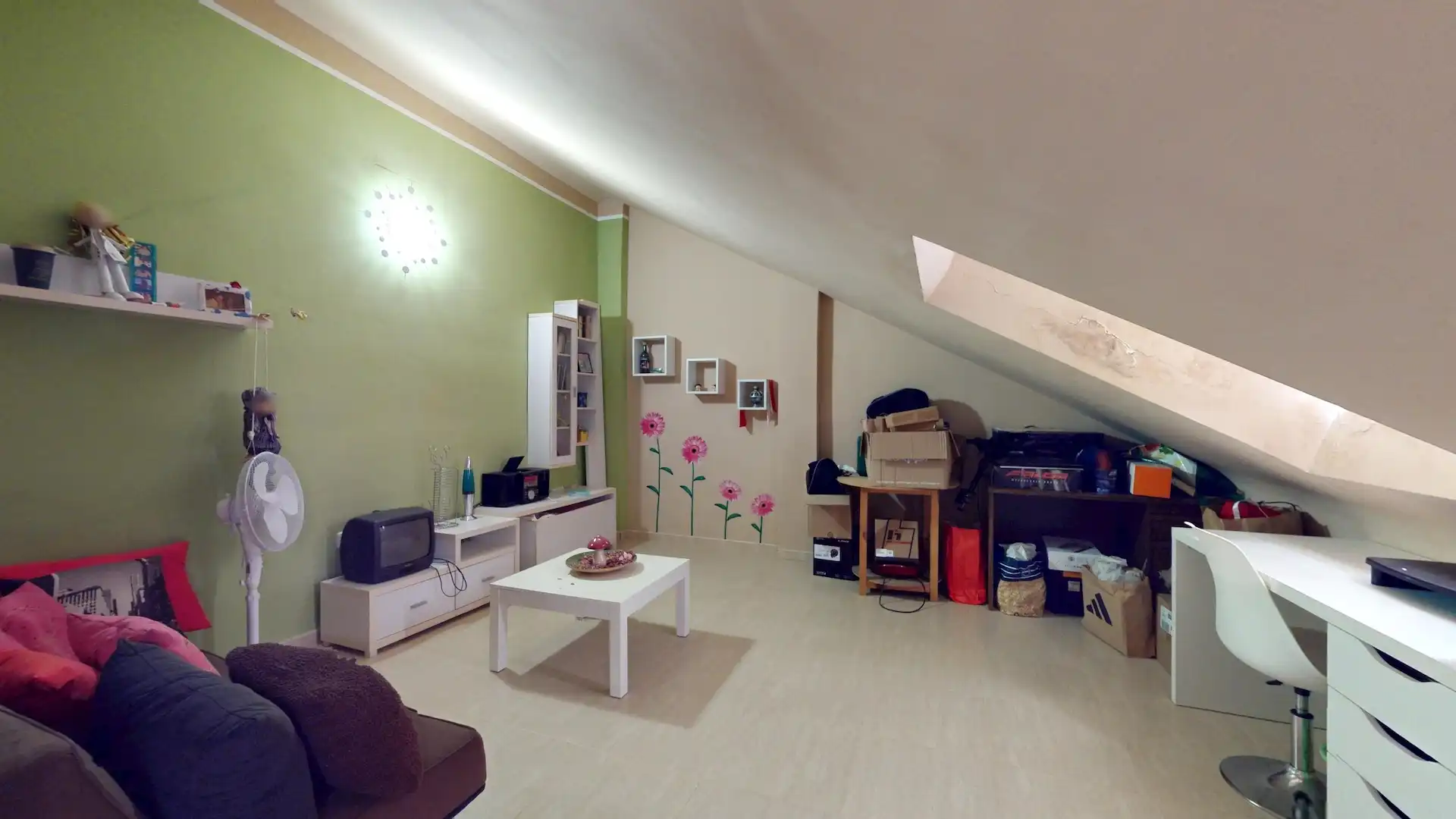 Sala d'estar de Casa o xalet en venda en Periurbano Este - Campiña