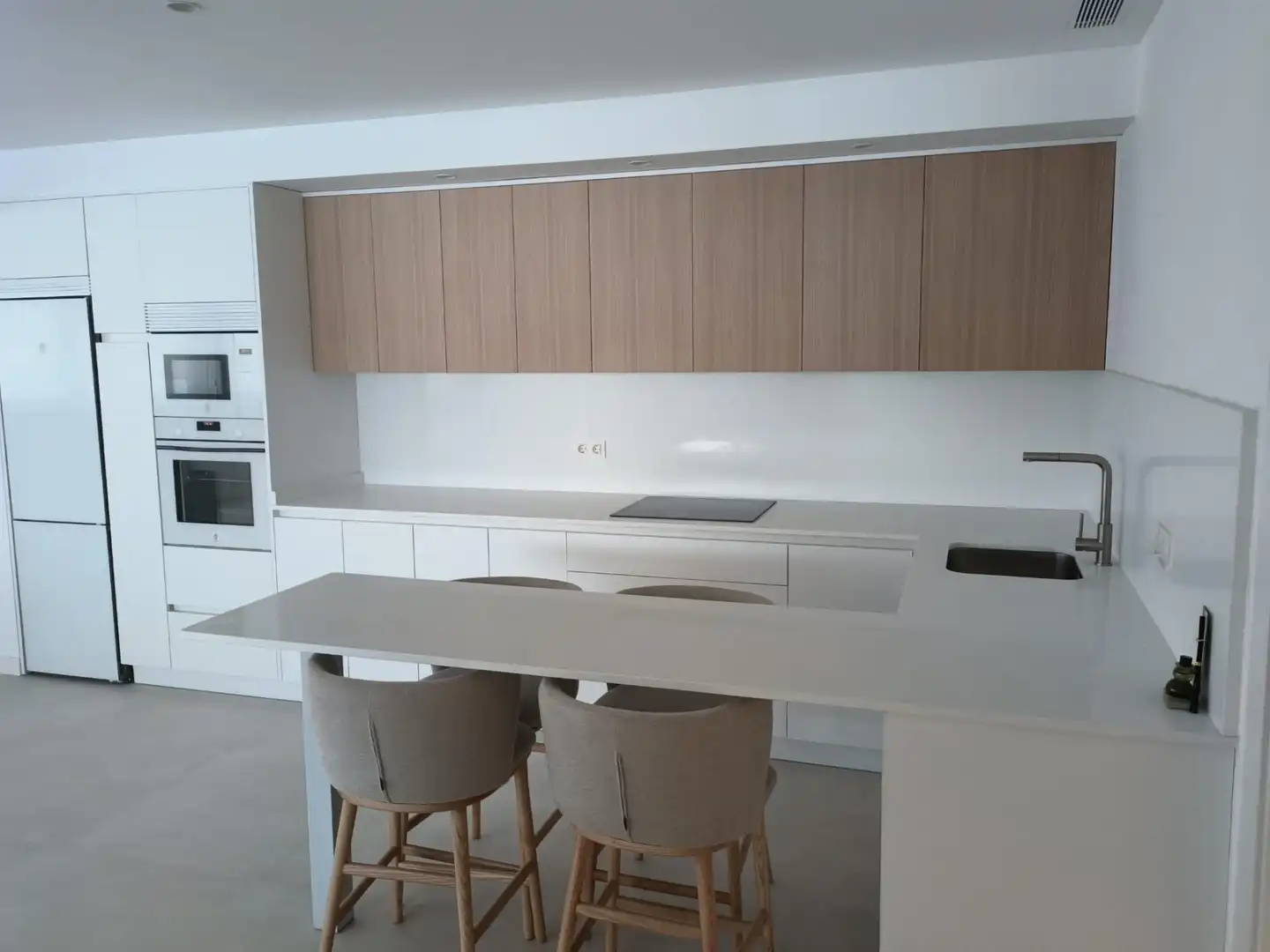 Küche von Wohnung zur Miete in Marbella mit Klimaanlage, Heizung und Terrasse