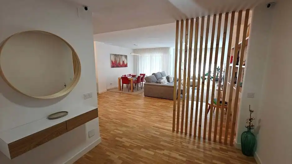 Sala d'estar de Pis en venda en Pozuelo de Alarcón amb Aire condicionat, Calefacció i Terrassa