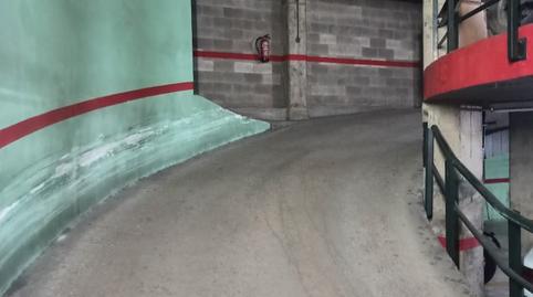 Photo 4 of Garage to rent in Carrer Joan Salvat I Papasseit, 40, Centre, Sant Boi de Llobregat