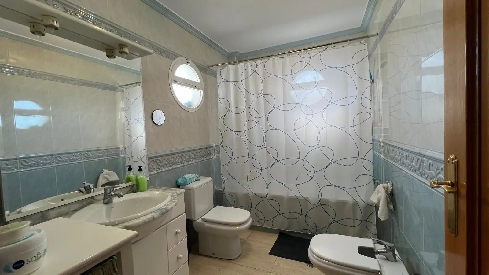 Baño de Casa o chalet en venta en La Nucia con Aire acondicionado, Jardín privado y Terraza