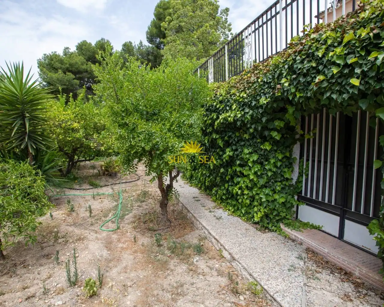 Jardí de Casa o xalet en venda en Las Torres de Cotillas amb Aire condicionat, Calefacció i Jardí privat