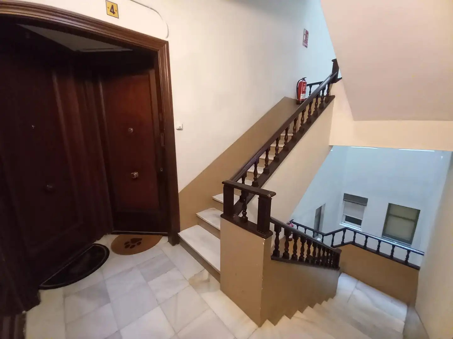 Wohnung zur Miete in Barcelona mit Klimaanlage, Heizung und Parkett