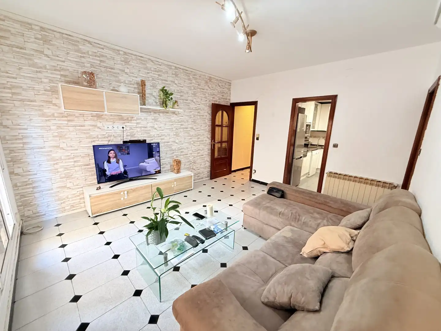 Sala de estar de Planta baja en venta en Badalona con Aire acondicionado, Calefacción y Jardín privado