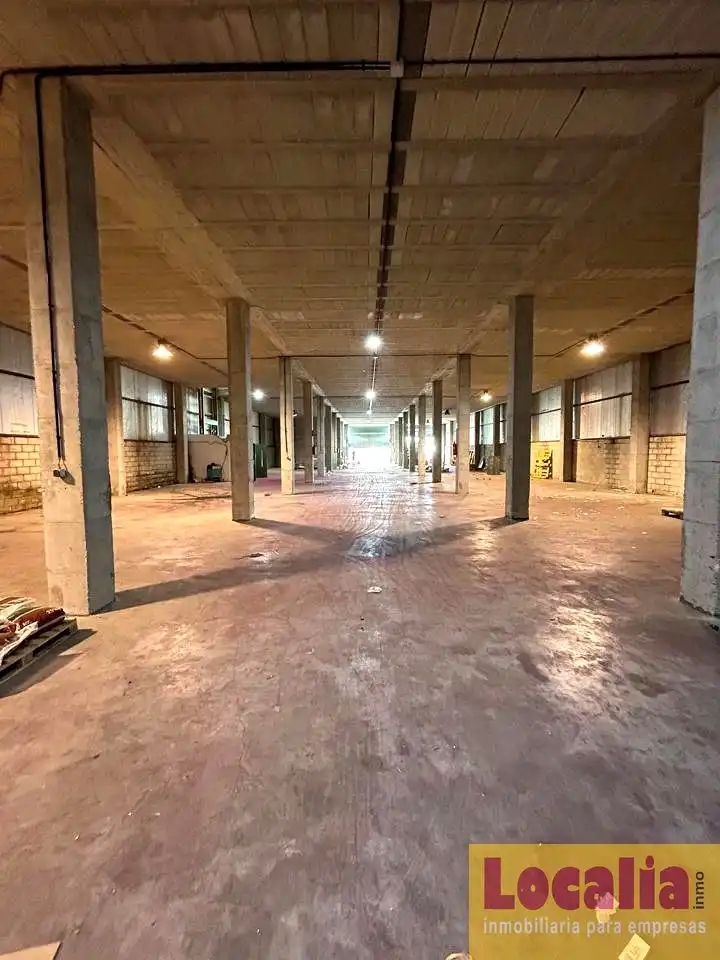 Industrial buildings for rent in Los Corrales de Buelna 