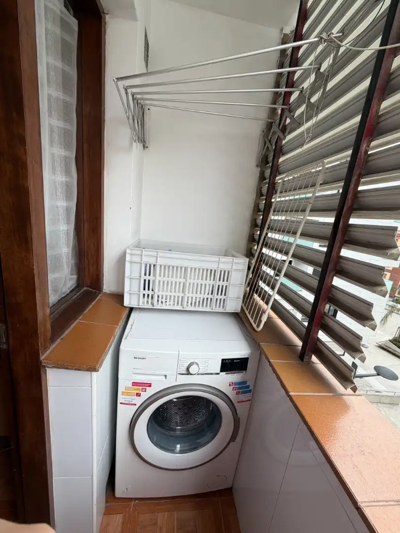 Terrasse von Wohnung zur Miete in Oviedo  mit Heizung, Parkett und Abstellraum