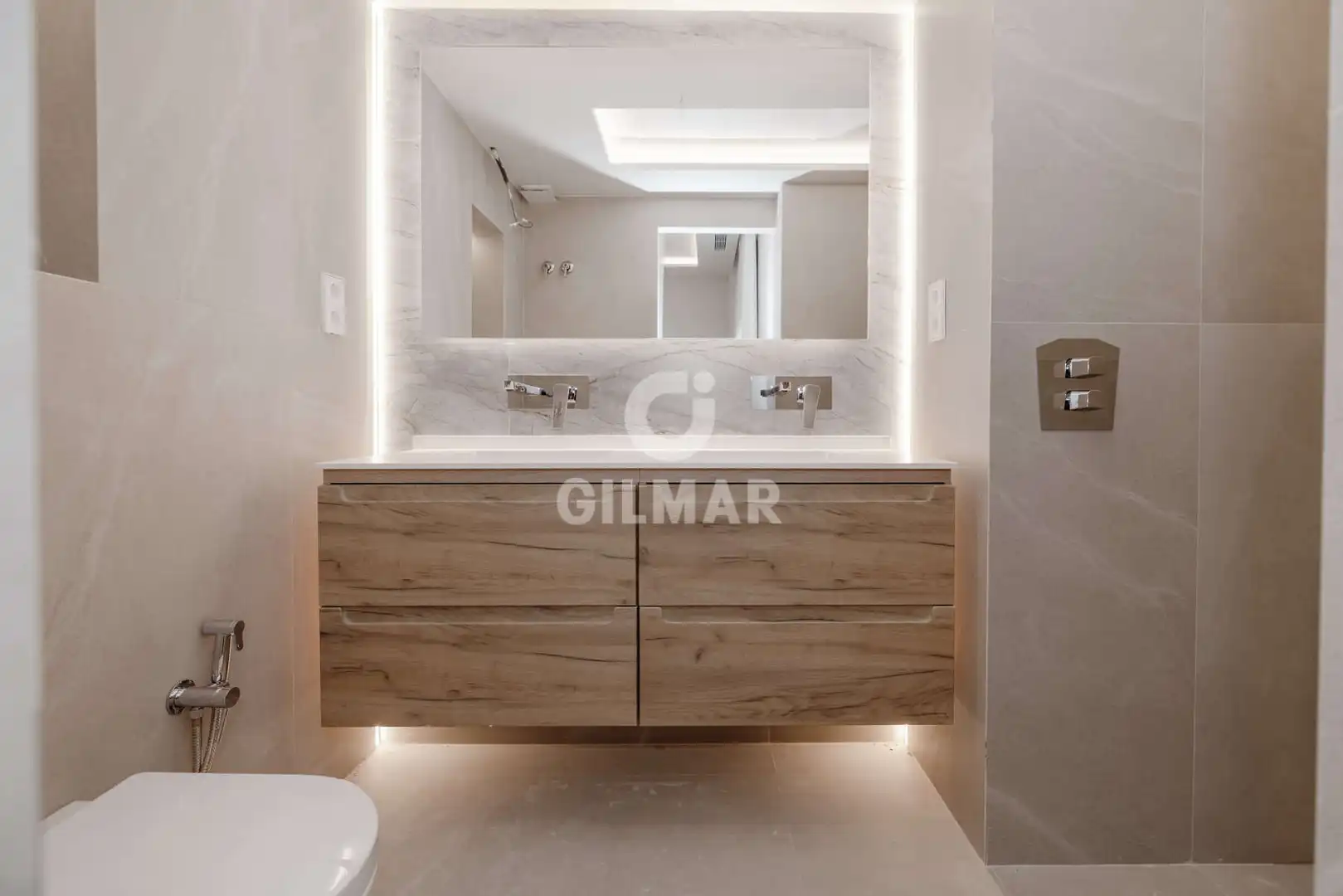 Apartament amb terrassa en venda a Selwo, imagen 48