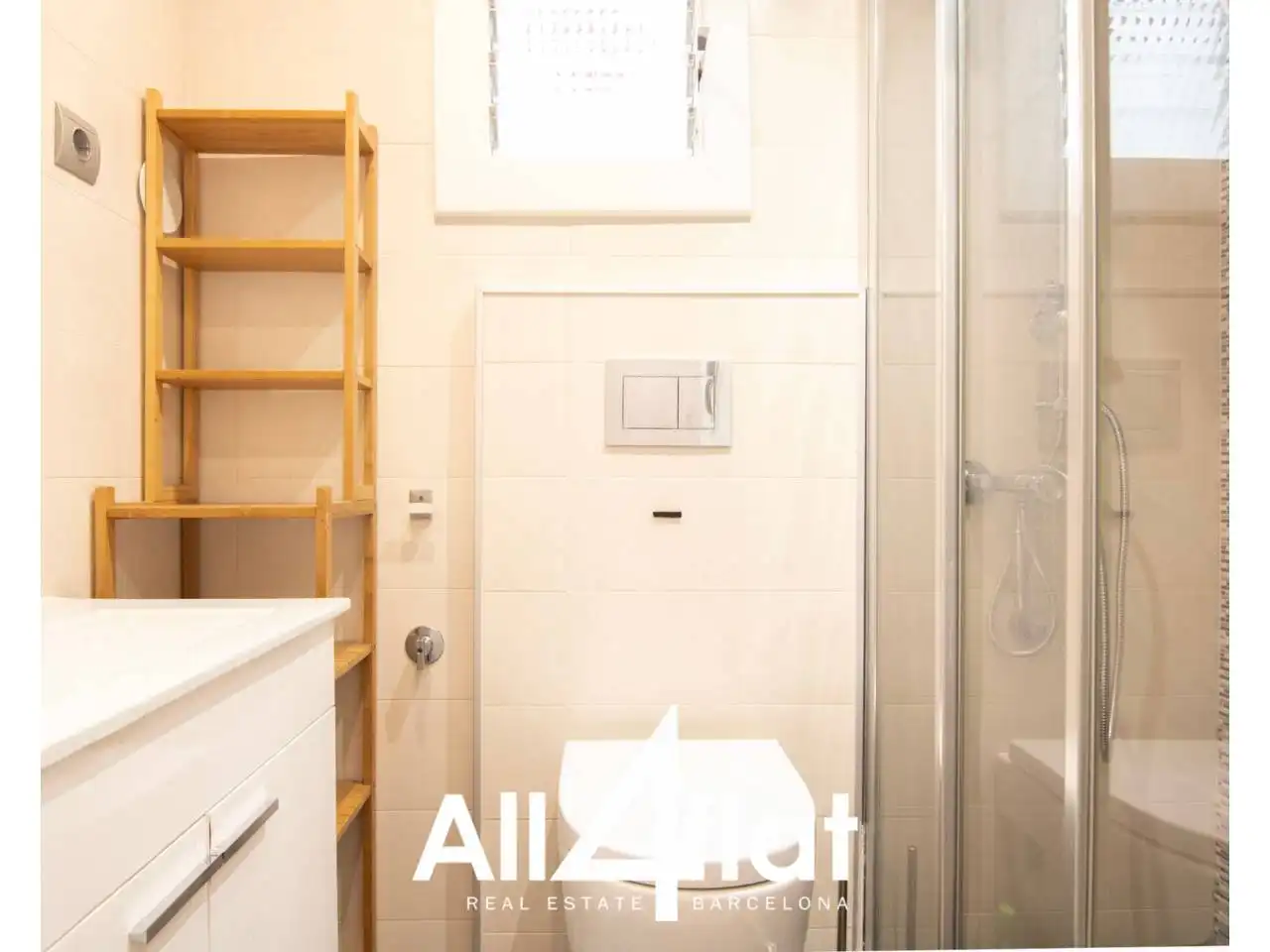 Wohnung zur Miete in Calle Rafael Campalans, La Torrassa