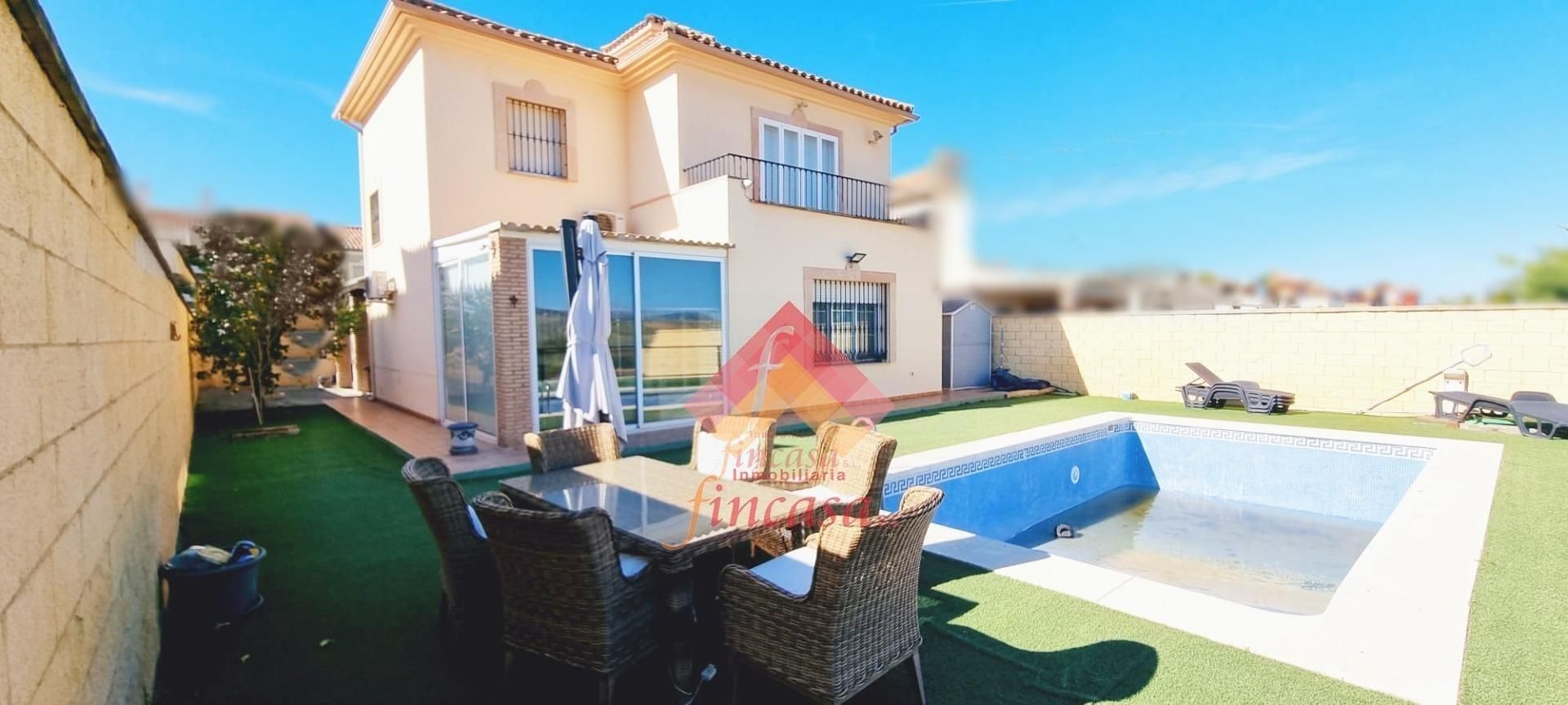 Vista exterior de Casa o xalet en venda en Ronda amb Calefacció, Jardí privat i Parquet