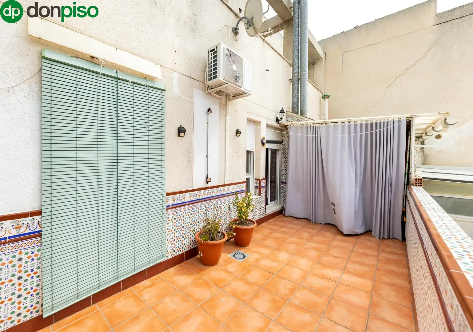 Terraza de Casa adosada en venta en Cenes de la Vega con Calefacción y Terraza