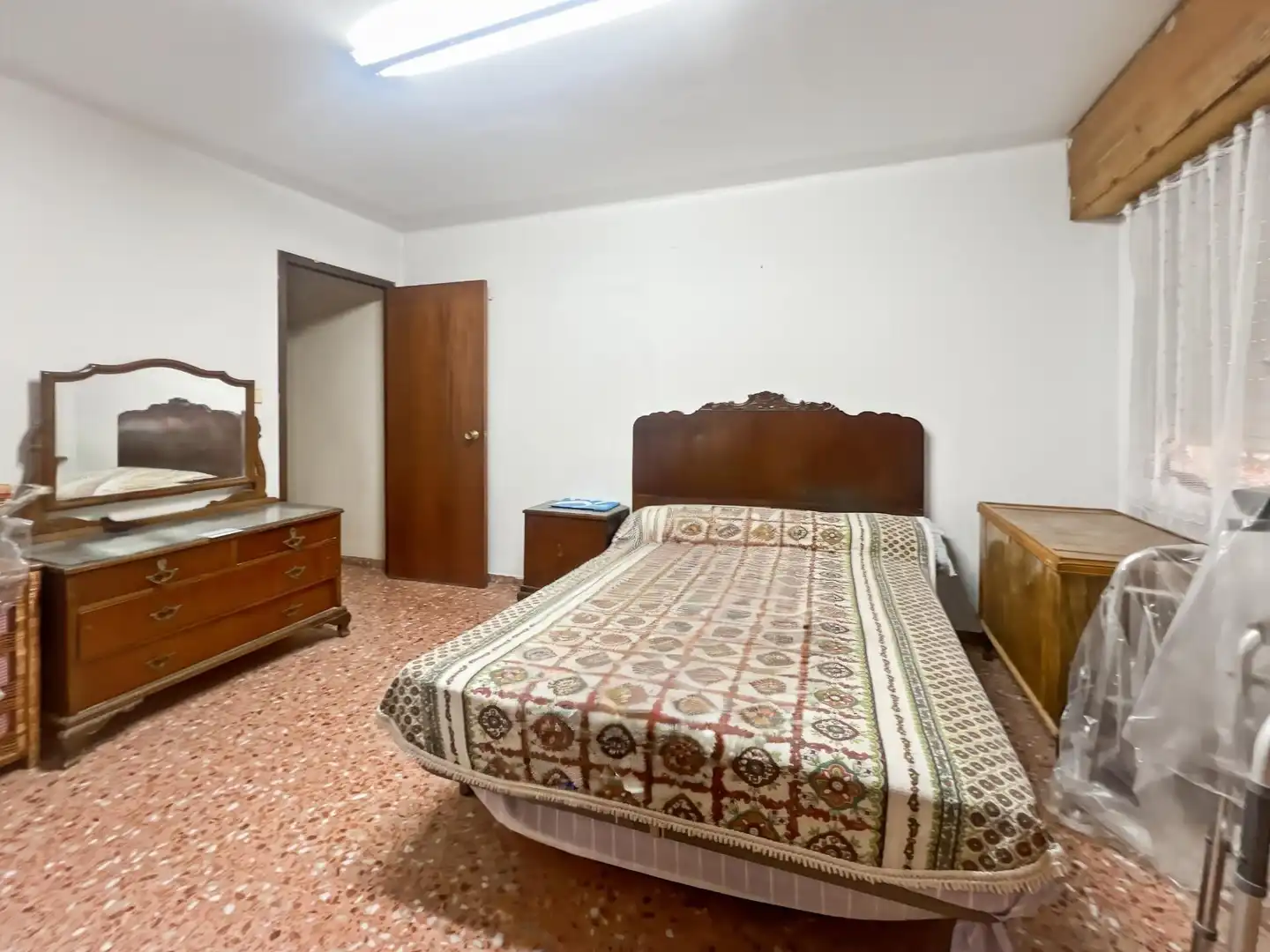Dormitori de Casa o xalet en venda en Almazora / Almassora amb Terrassa, Traster i Balcó