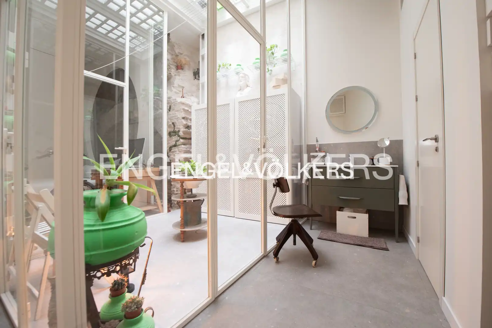 Apartments for sale in Sevilla  with Heating